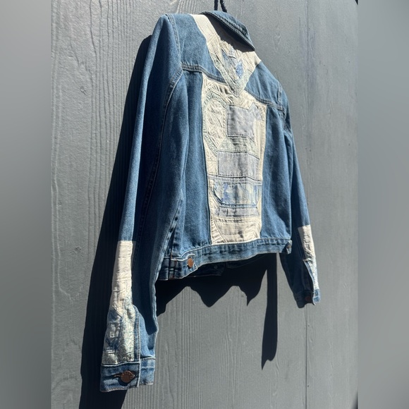 Upcycled Denim Jacket with Quilted Pitcher Appliqué Size SM - Picture 2 of 13